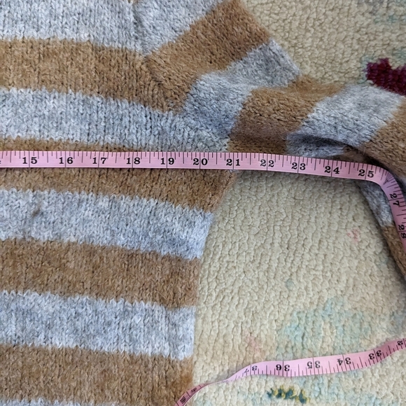 Lou & Grey Sweater Tan and Grey Striped Size M - Picture 7 of 7